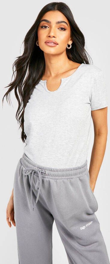 boohoo Zwangerschap Basic T Shirt Met Hals Inkeping, Grey Marl