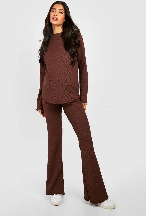 boohoo Zwangerschap Gekreukelde Geribbelde Flared Loungewear Set, Toffee