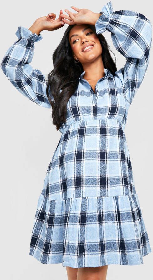 boohoo Zwangerschap Geruite Gesmokte Blouse Jurk, Blue