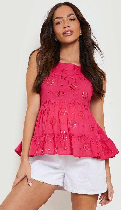 boohoo Zwangerschap Gesmokte Broderie Top Met Bandjes, Pale Pink