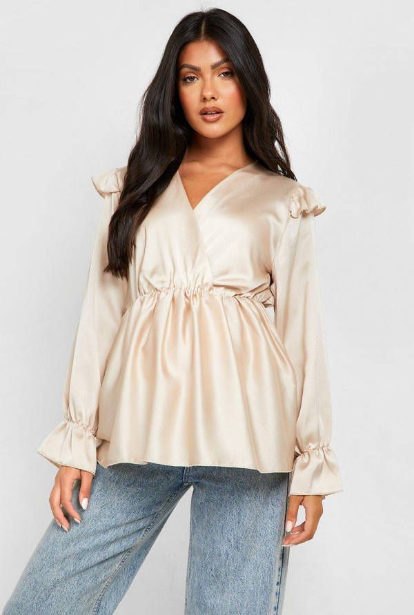 boohoo Zwangerschap Satijnen Wikkeltop Met Ruches, Champagne