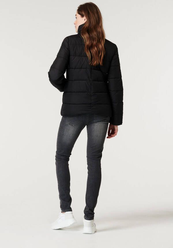 Noppies gewatteerde zwangerschapsjas winter Grace zwart